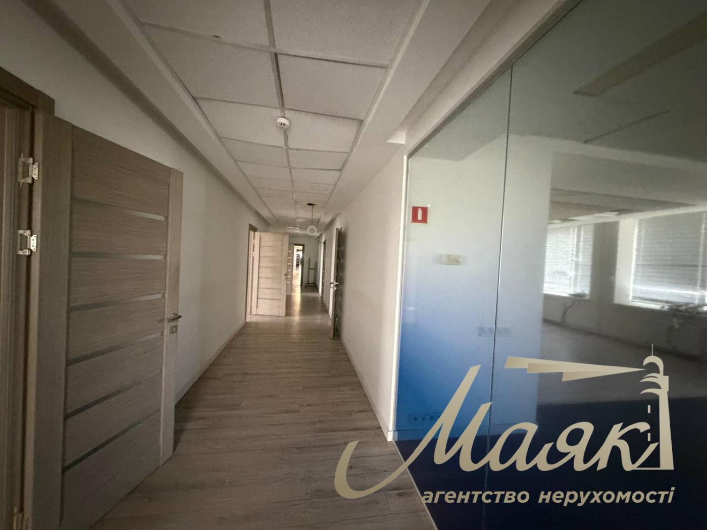 Аренда офиса 1500м2 в БЦ Домино, ул.Нижний Вал 51, Подол.
