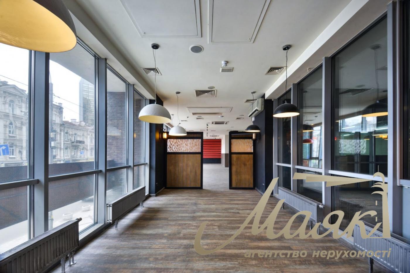 Оренда офісу 235м2 у центі, БЦ Європа Плаза, вул. Саксаганського, 120