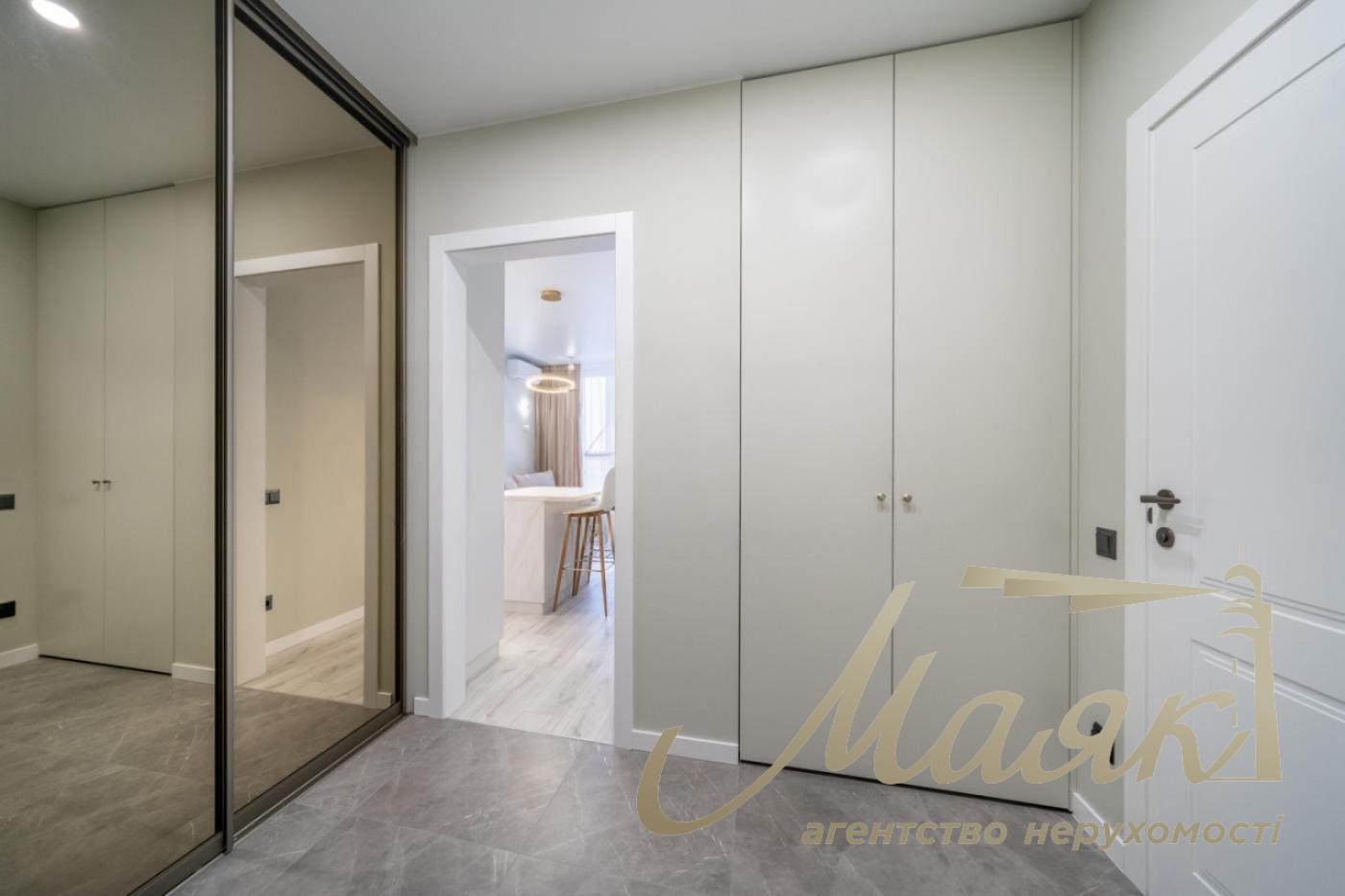 Продаж 1к квартири, 43 м2, в ЖК ДОК32