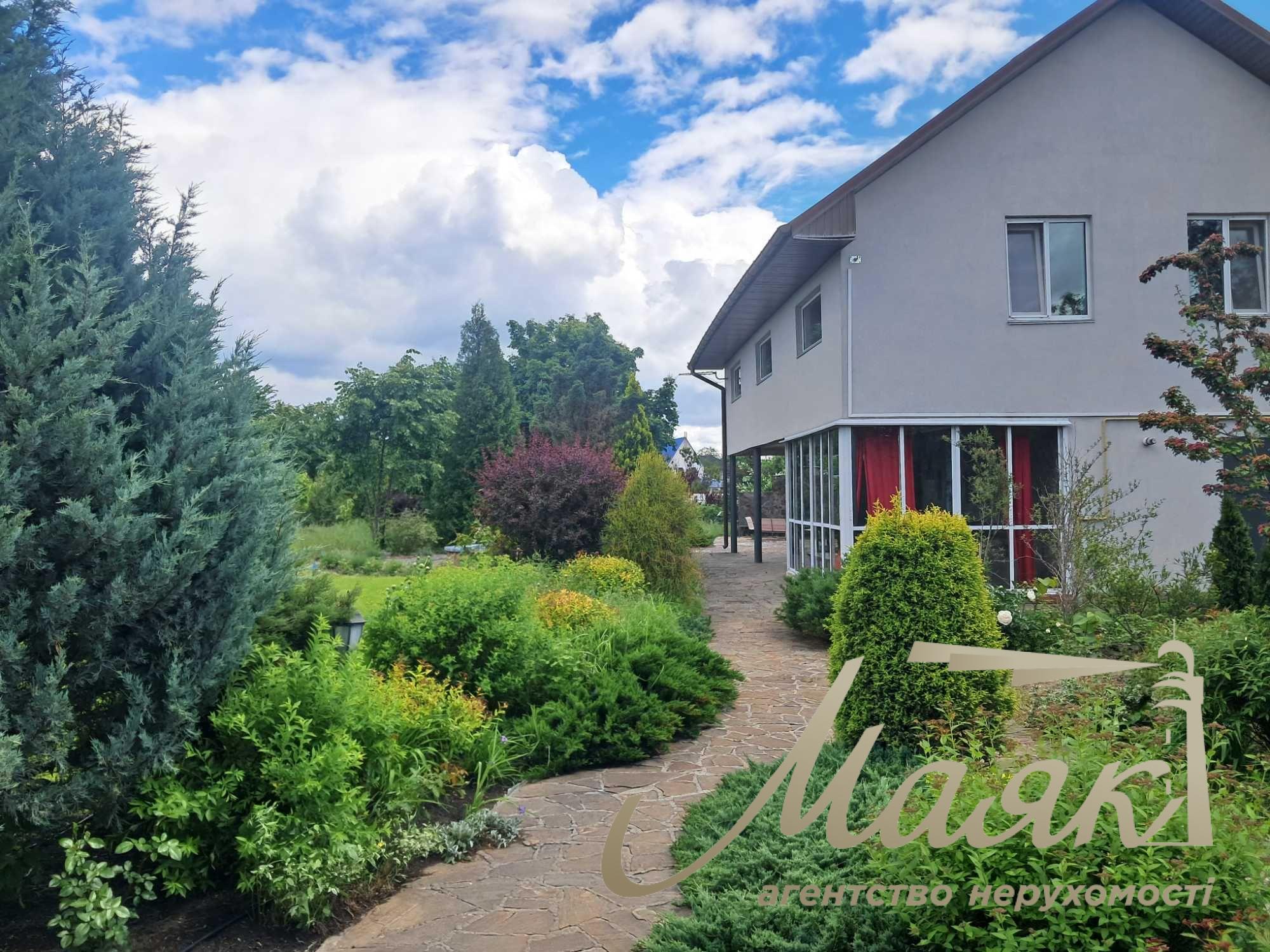 Оренда заміської резиденції зі SPA-комплексом | Плюти | 400 м² | 30 соток