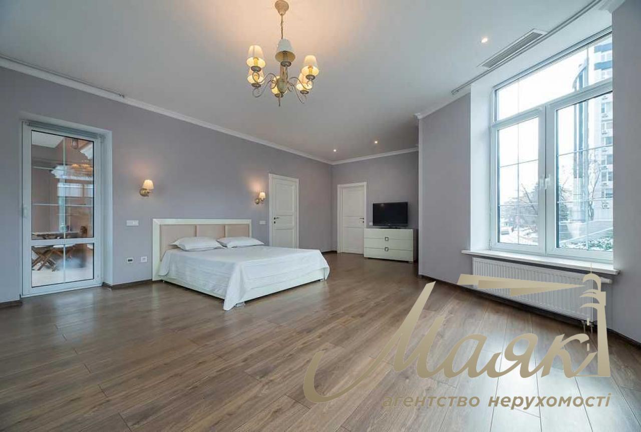 Продажа 2к. квартиры в ЖК "Botanic House", 150 м2, Печерский район
