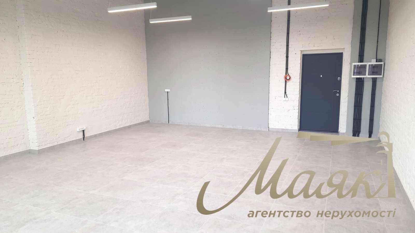 Продаж офісу площею 57,2 м² у ЖК «Manhattan City»
