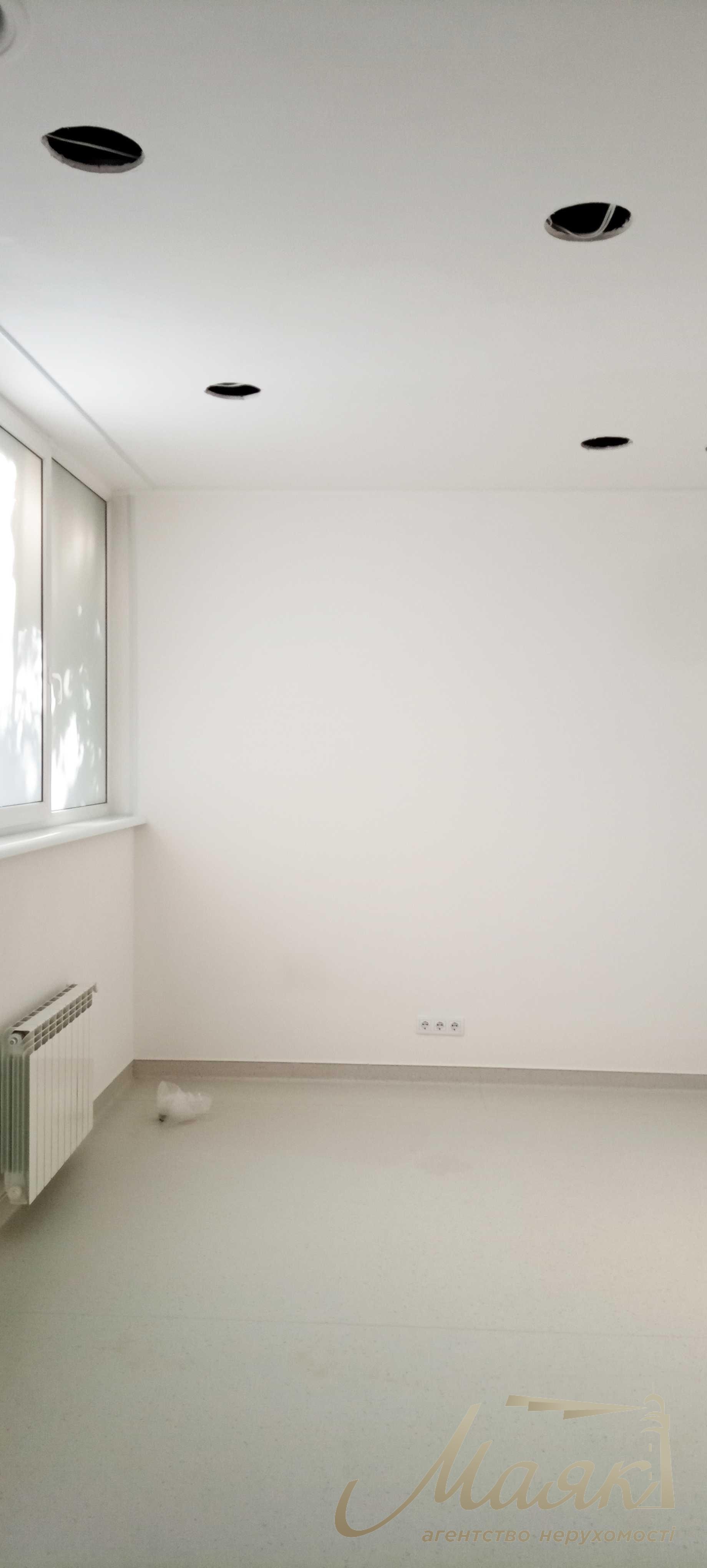 Оренда комерційного приміщення по вул.Назарівська 7-Б, Університет.