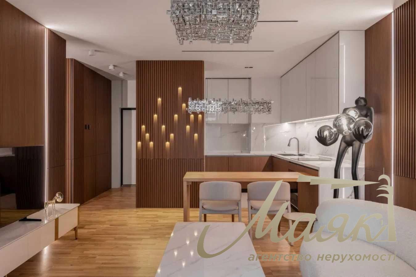 Rent a 3-bedroom apartment in the Taryan Towers residential complex named after John Paul II 