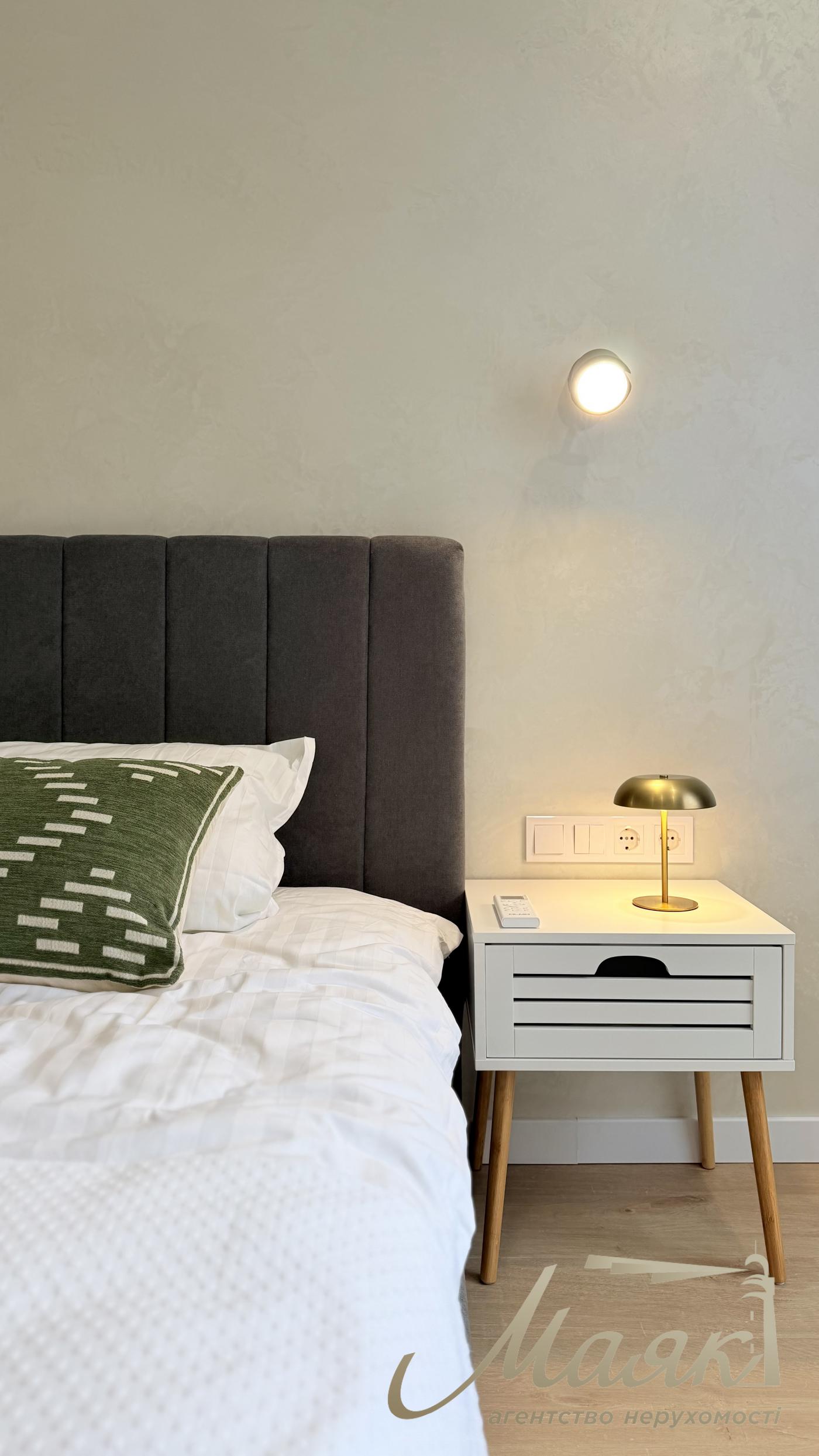 Оренда 1-кімнатної квартири 55.64м2 Печерський узвіз 19, Печерськ, Київ