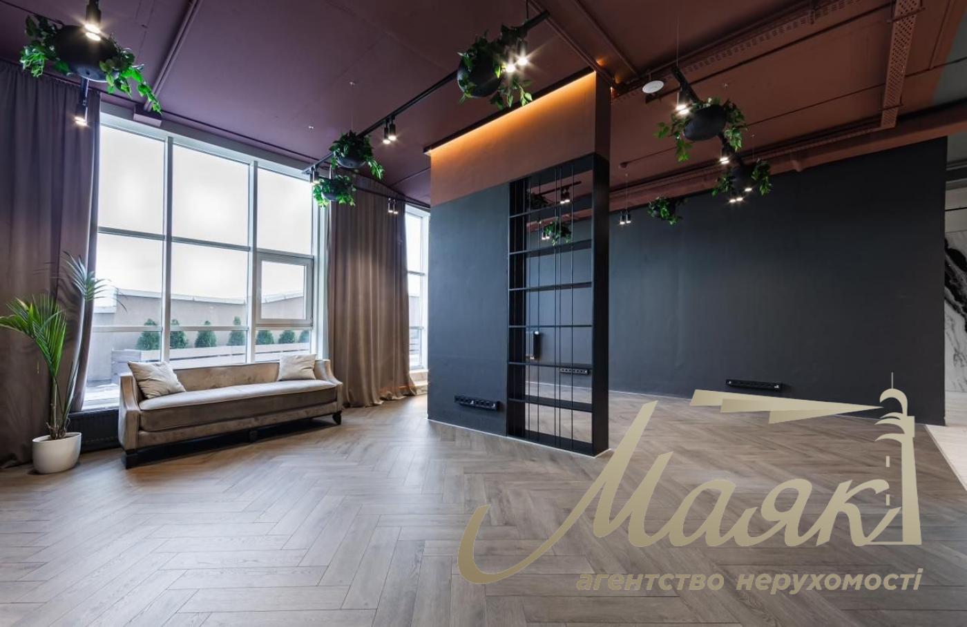 Оренда офісу площею 260 м² у ЖК «Покровський Посад», Шевченківський район