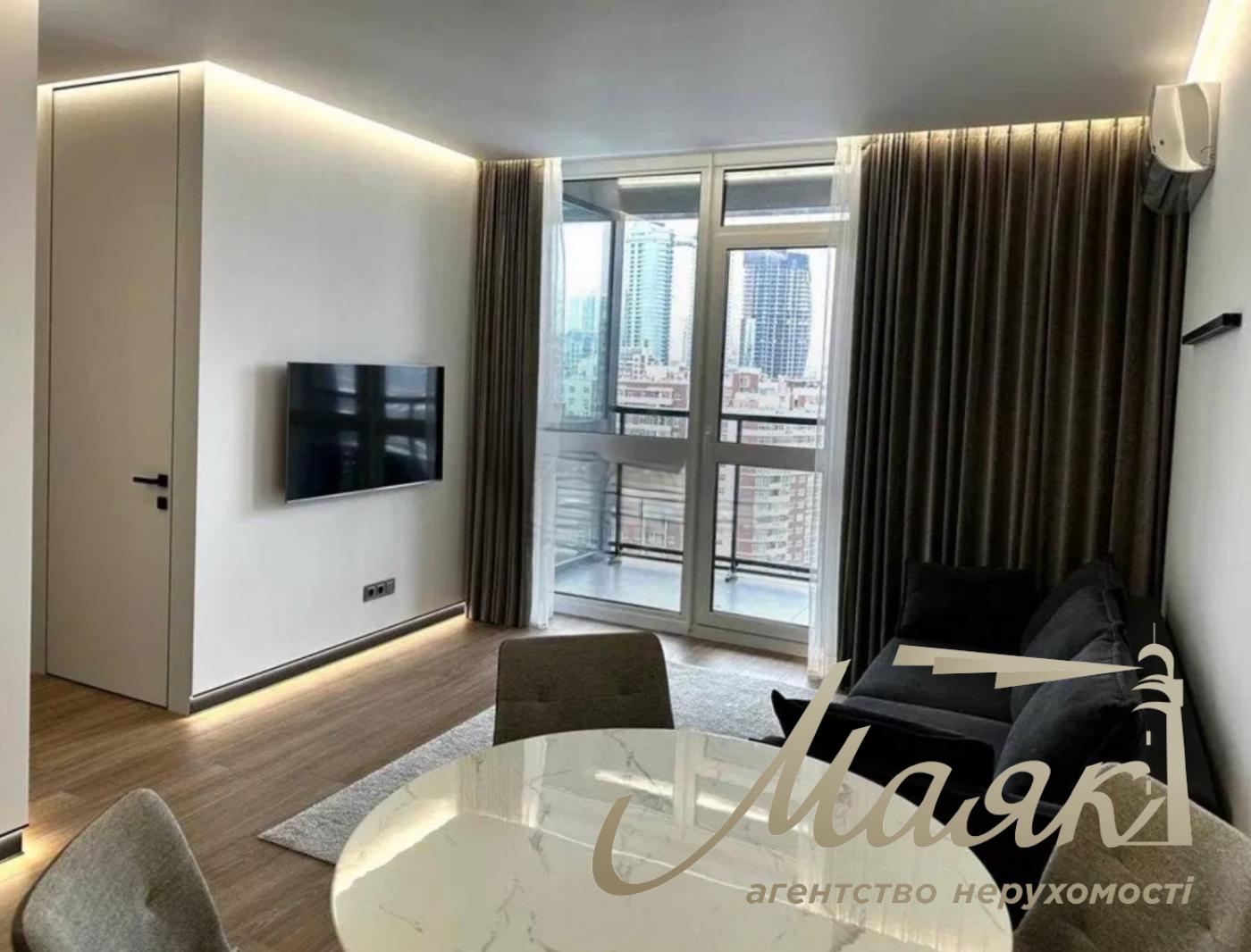 Продаж видової квартири 50м2 в ЖК "Французький квартал 2" ул. Предславинська з видом на Печерськ.