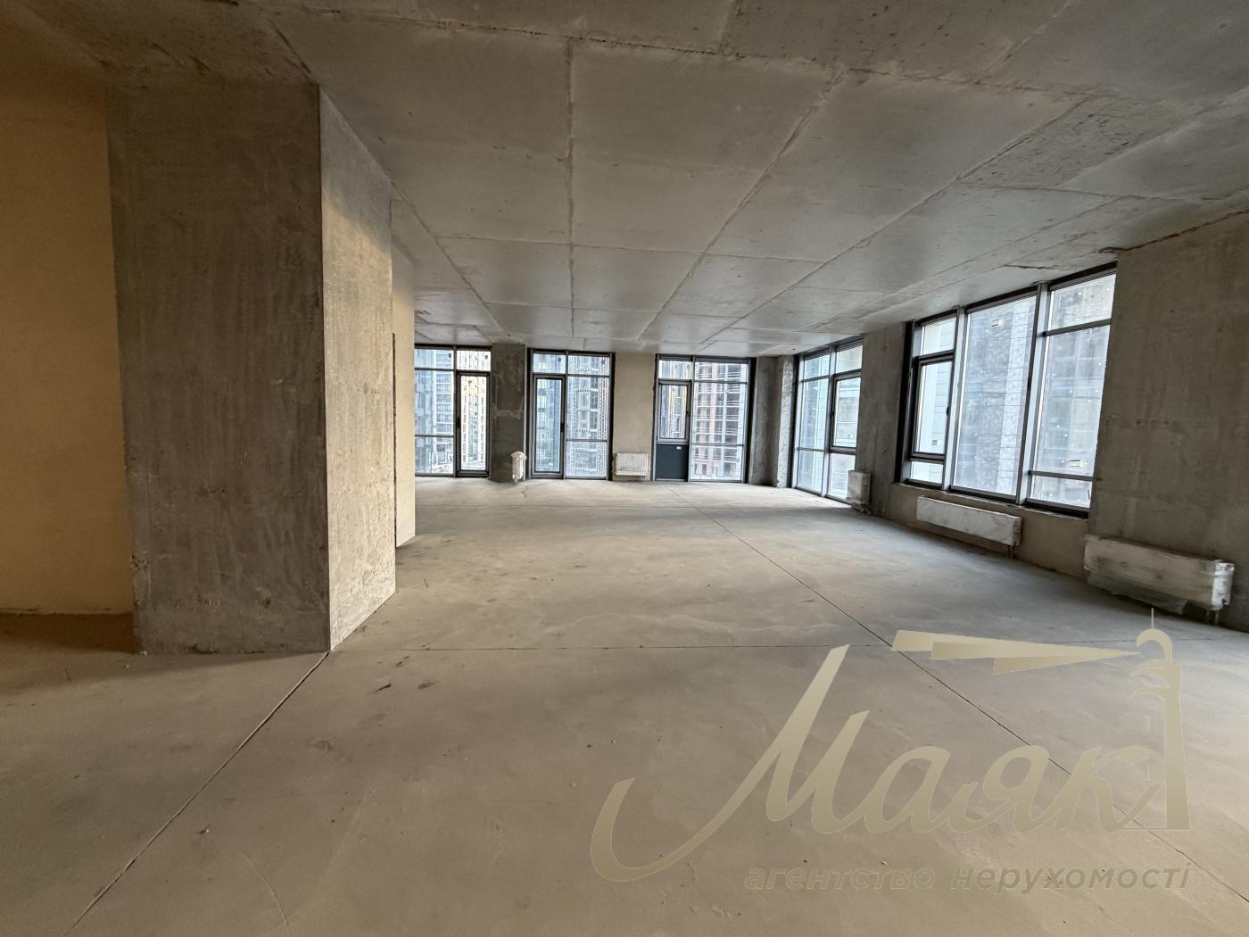 Продаж фасадної комерції в ЖК Новопечерські Липки