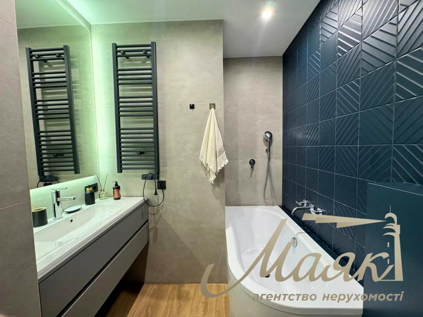 Аренда 3-комнатной квартиры в ЖК "New York concept house", Центр