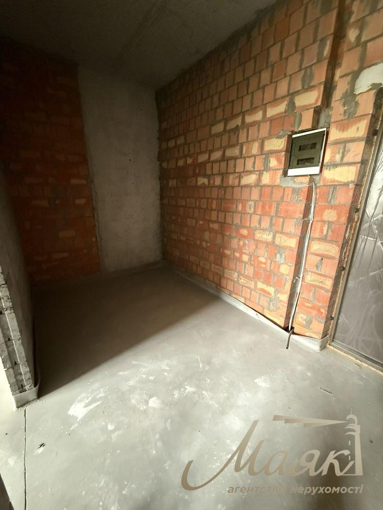 Продаж 2-кімнатної квартири в житловому комплексі комфорт-класу "Італійський квартал", Оболонський район.