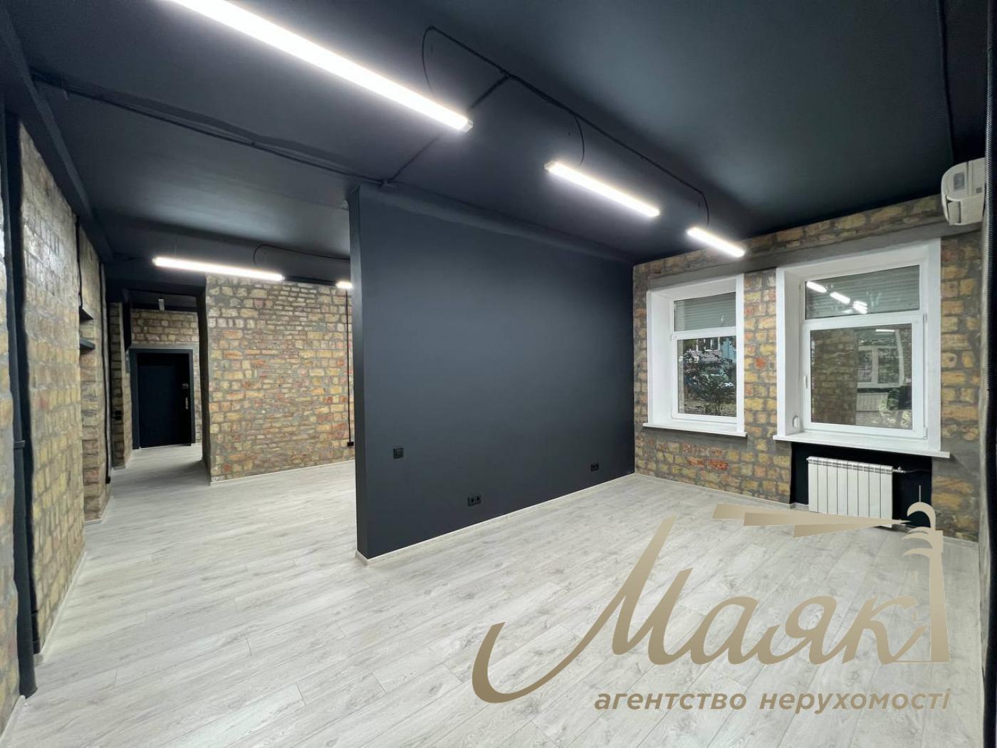 Rent Commercial area 130m2 Reznytska str., Pechersk, Kiev