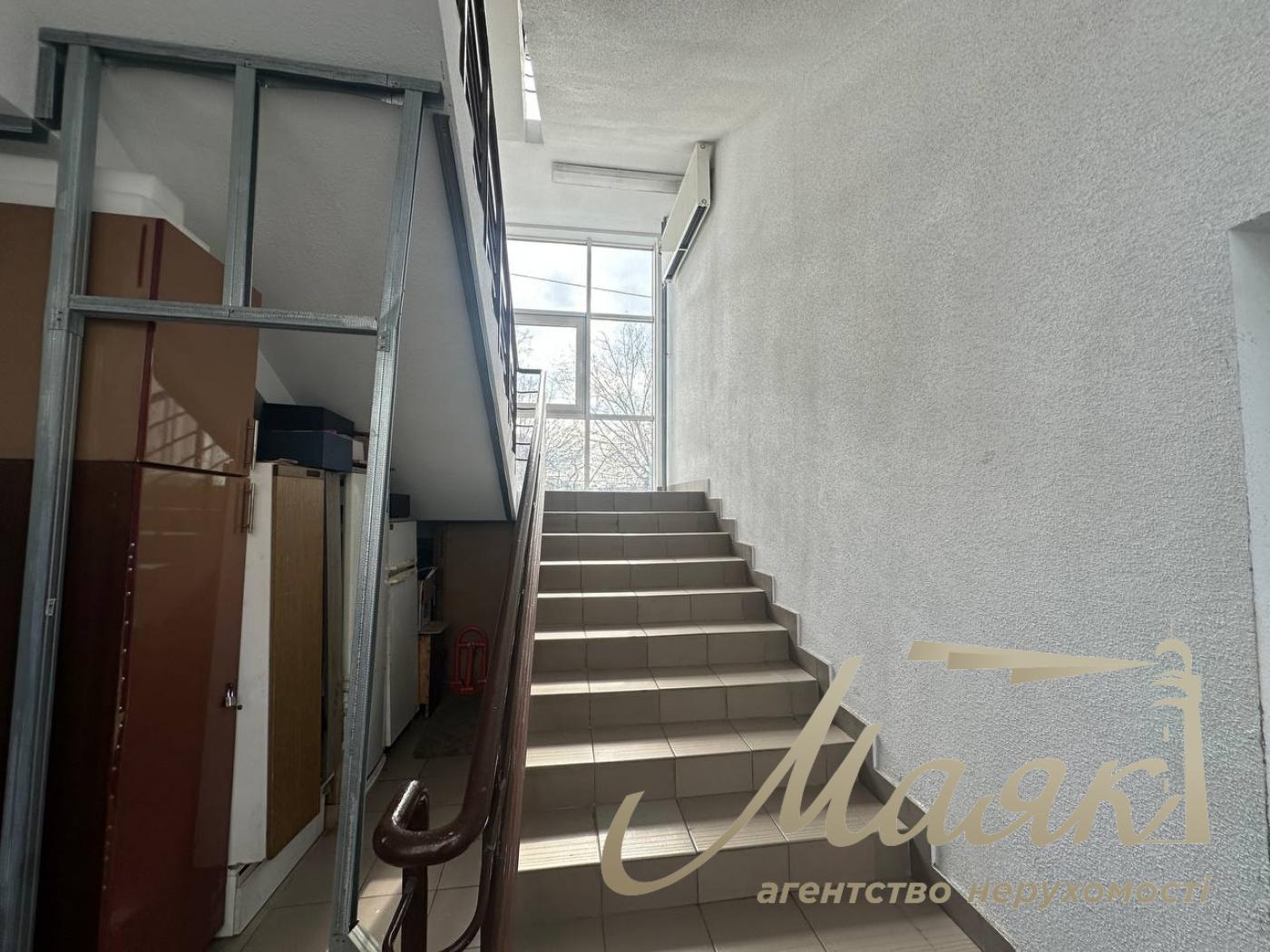 Аренда коммерческого помещения 410м2 в ЖК Французский квартал, Печерский район.