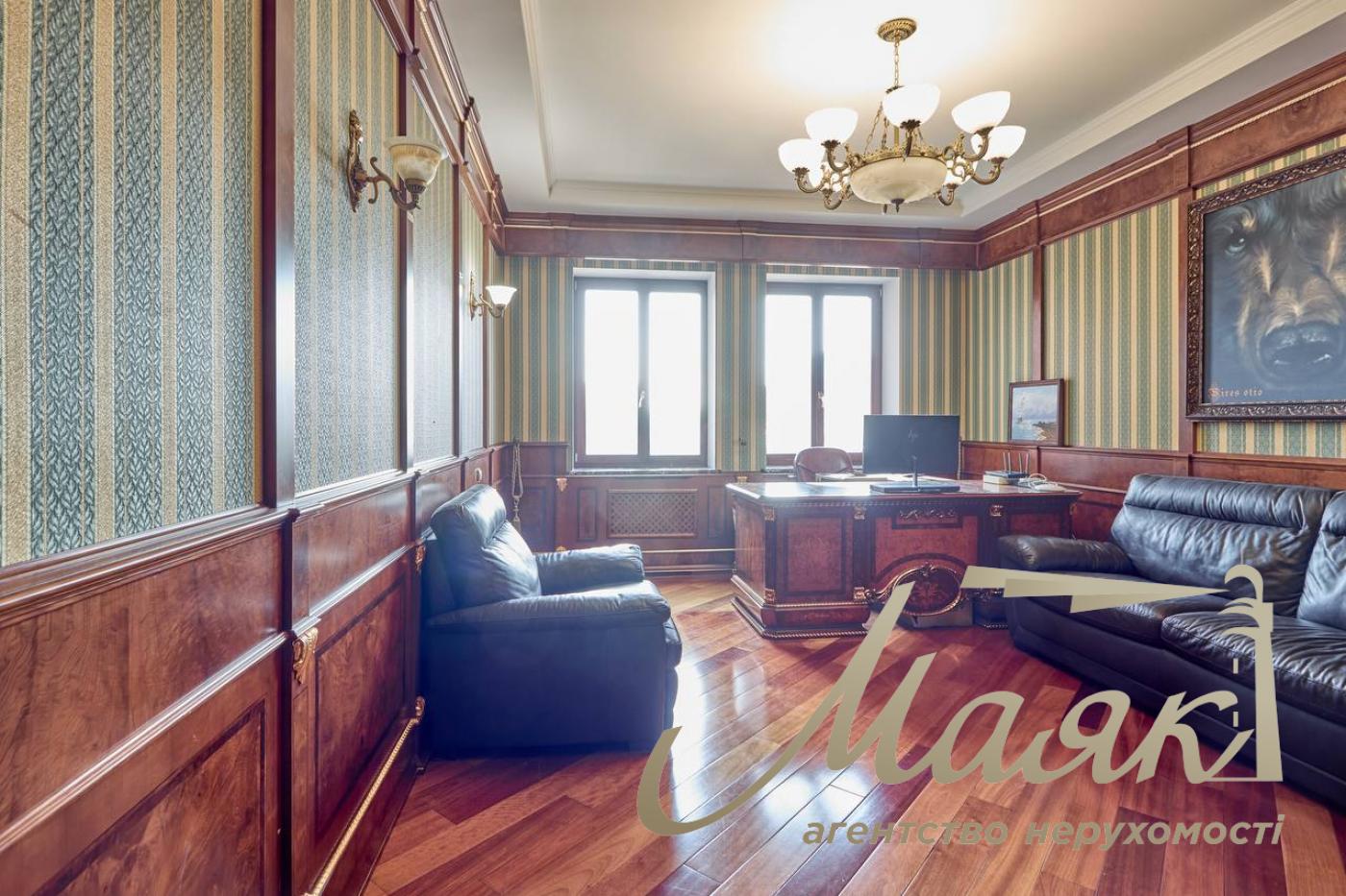 Оренда 4 кімнатної квартири, 163 м, Жилянська 30а, Голосіївський район