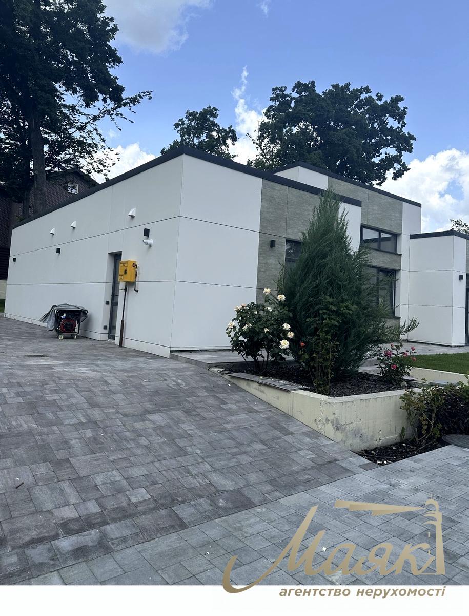 Продаж сучасного будинку 172м2 у закритому КМ Лісники, поруч ліс