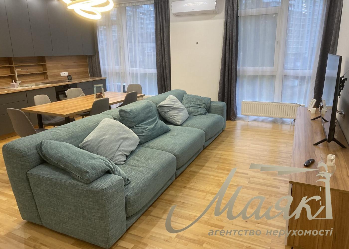 Аренда 3-комнатной квартиры 80м2 ЖК Французский Квартал 2 ул. Предславинская 53