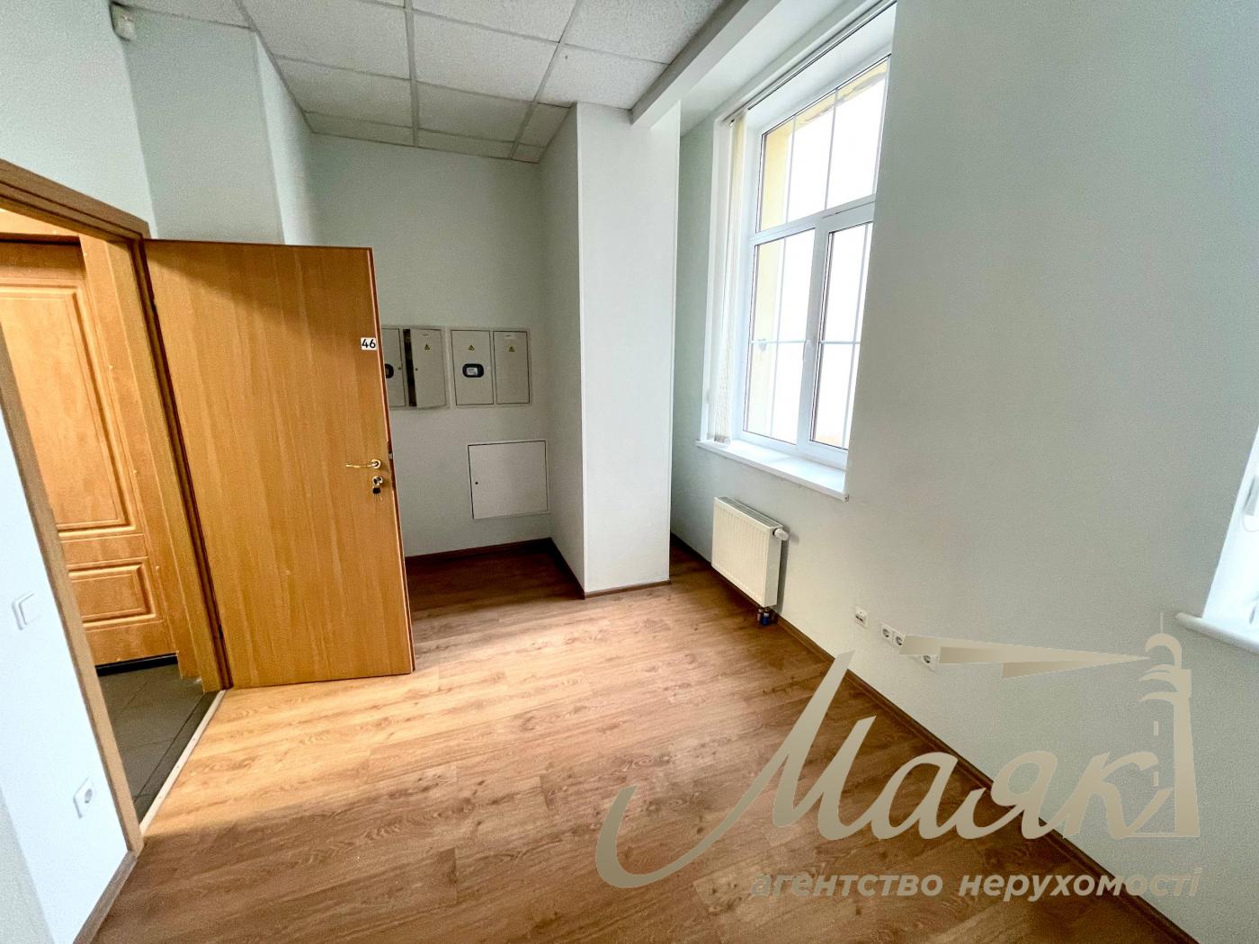 Оренда офісу 260м2 БЦ ILLINSKY вул. Іллінська 8, Поділ, Київ