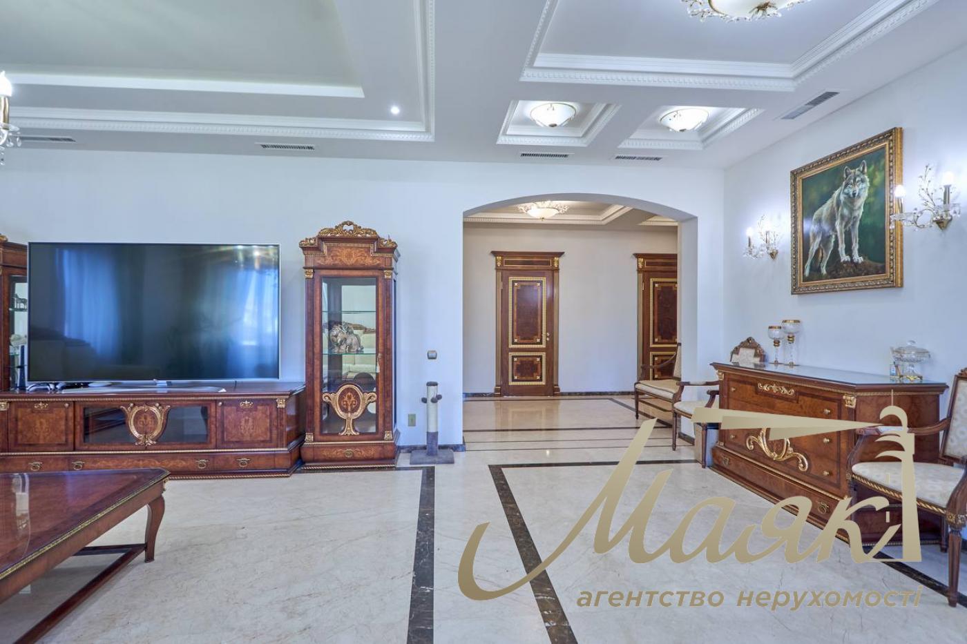 Оренда 4 кімнатної квартири, 163 м, Жилянська 30а, Голосіївський район