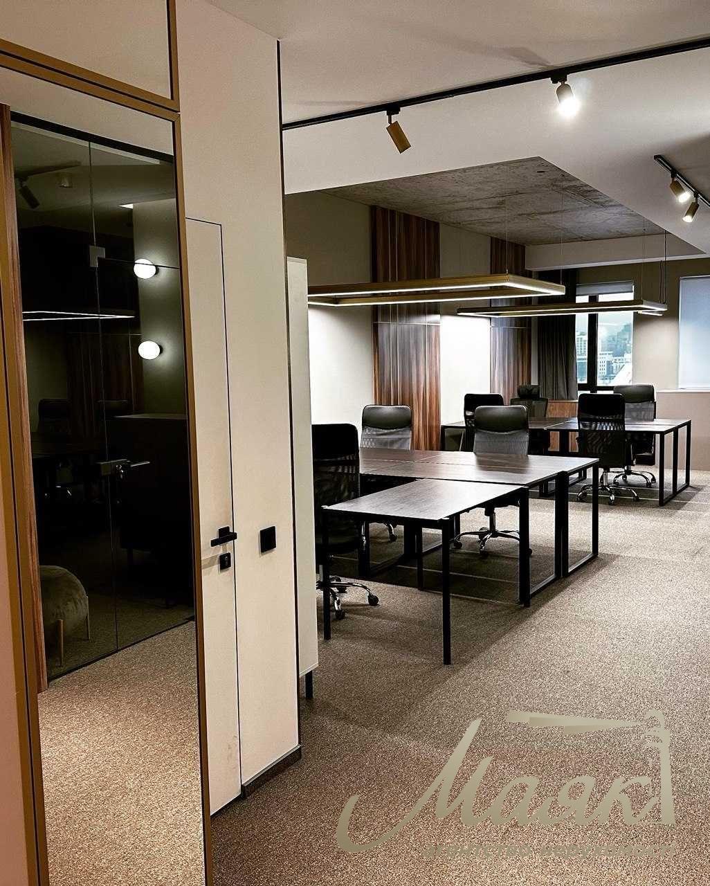 Оренда мебльованого офісу 85м2 у ЖК Chicago, вул.Антоновича 44