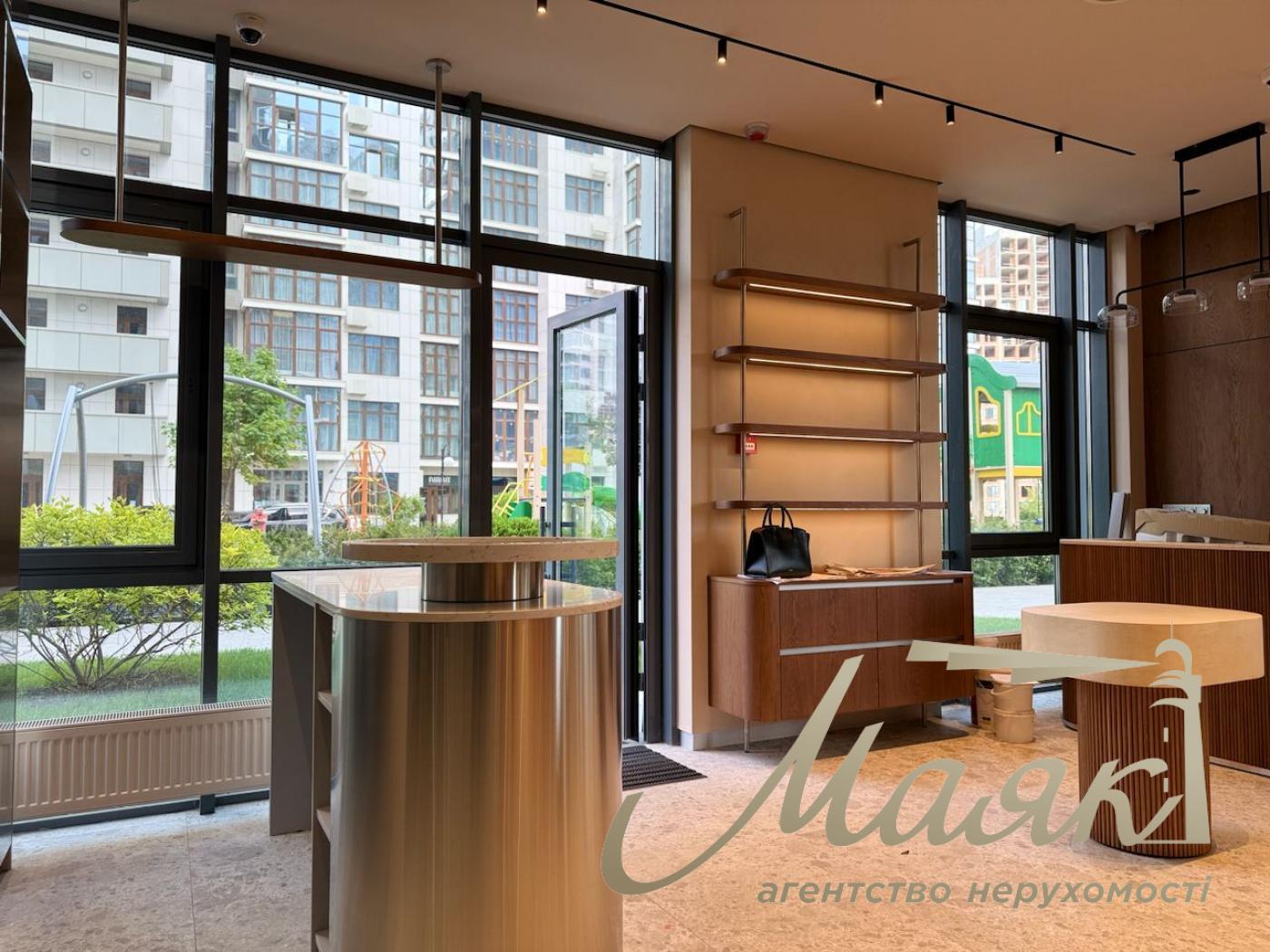 Оренда фасадного комерційного приміщення ЖК Новопечерські Липки