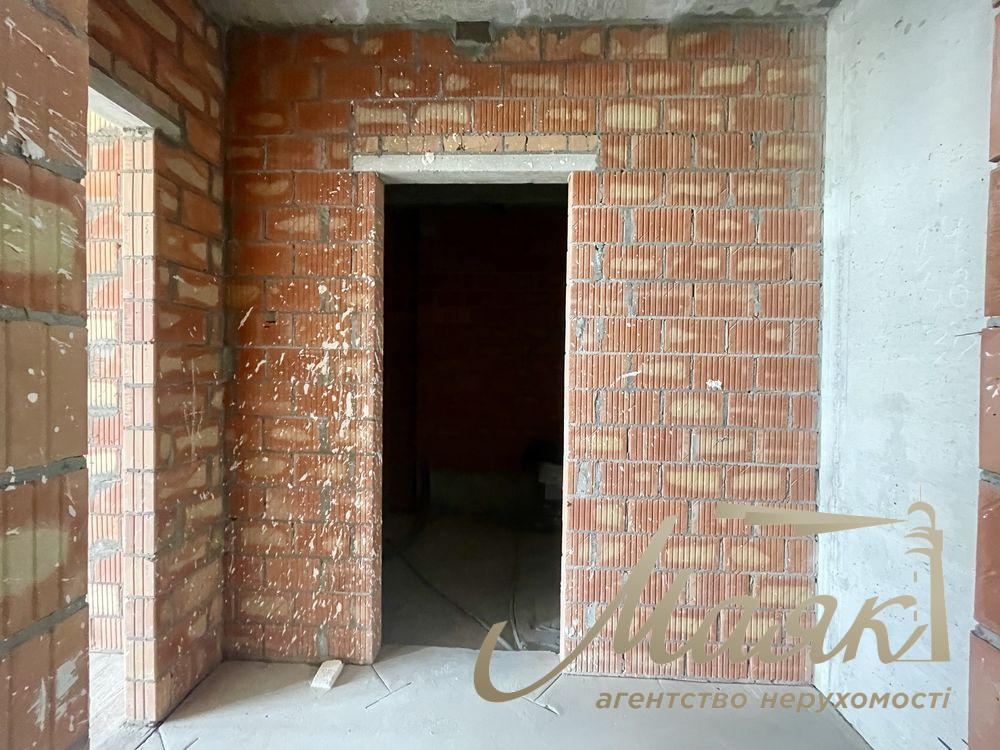 Продаж квартири з гарним видом площею 44 м², ЖК «Славутич», Лівий берег