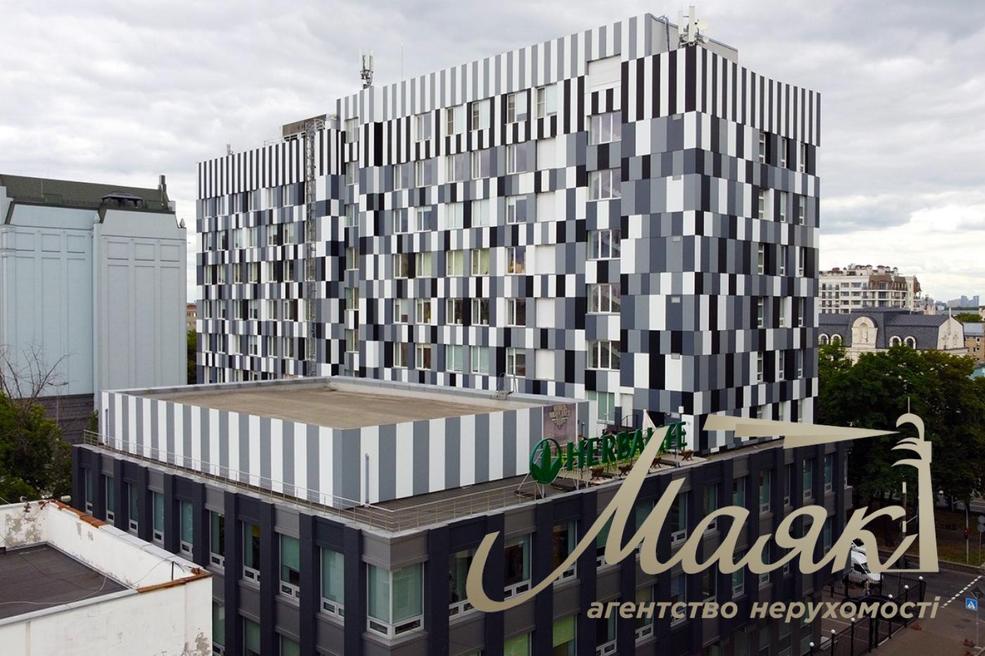 Оренда офісу 540 м² в БЦ "Доміно", Поділ
