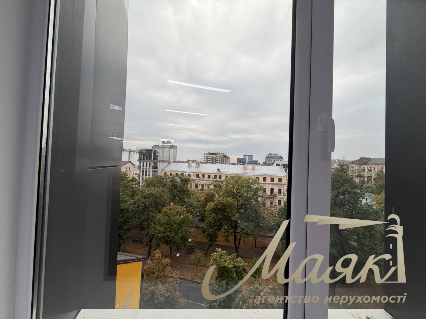 Аренда офиса 1500м2 в БЦ Домино, ул.Нижний Вал 51, Подол.