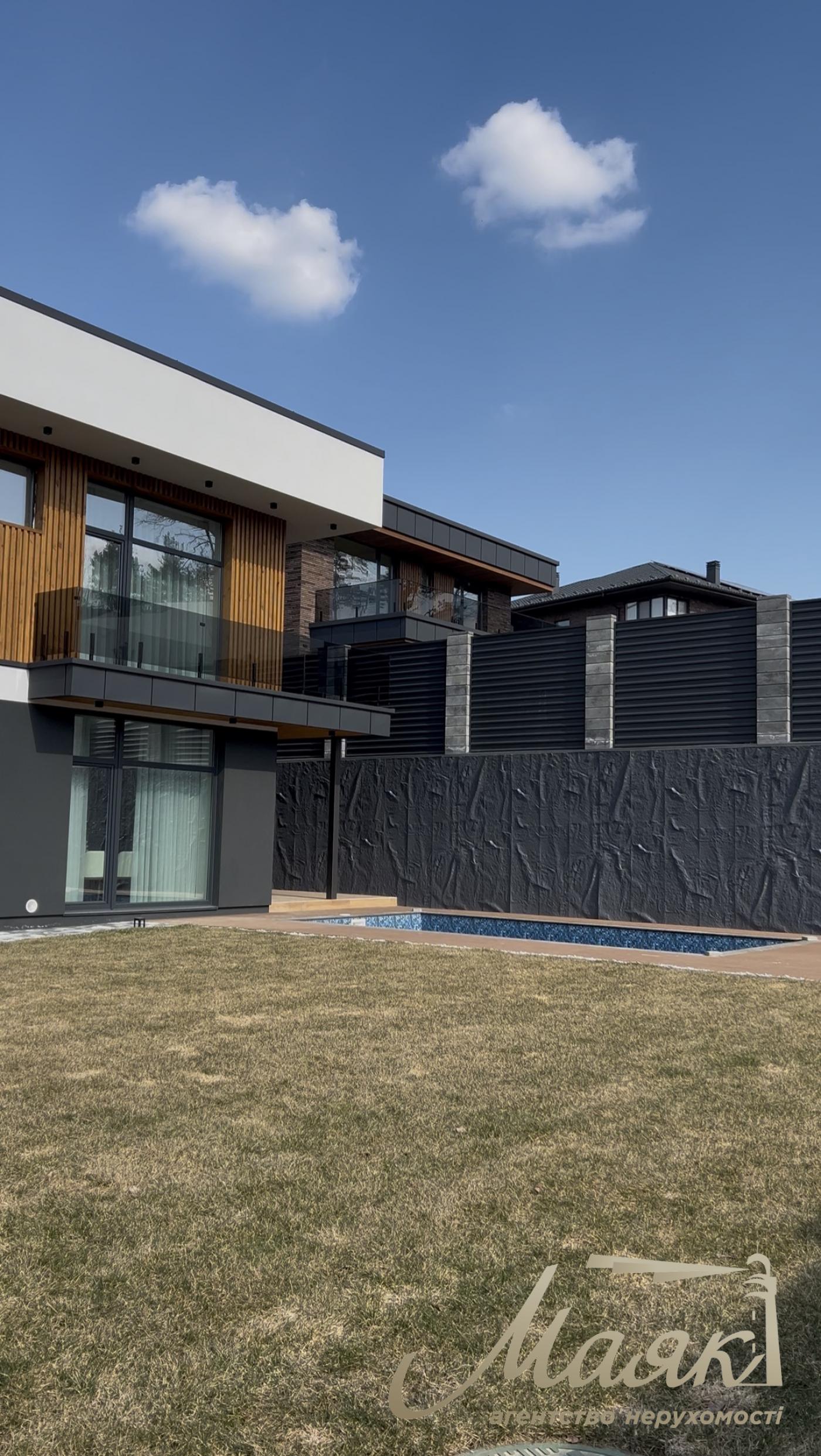 Продаж 2-х поверхового будинку 200м2, КМ Нова Ходосівка