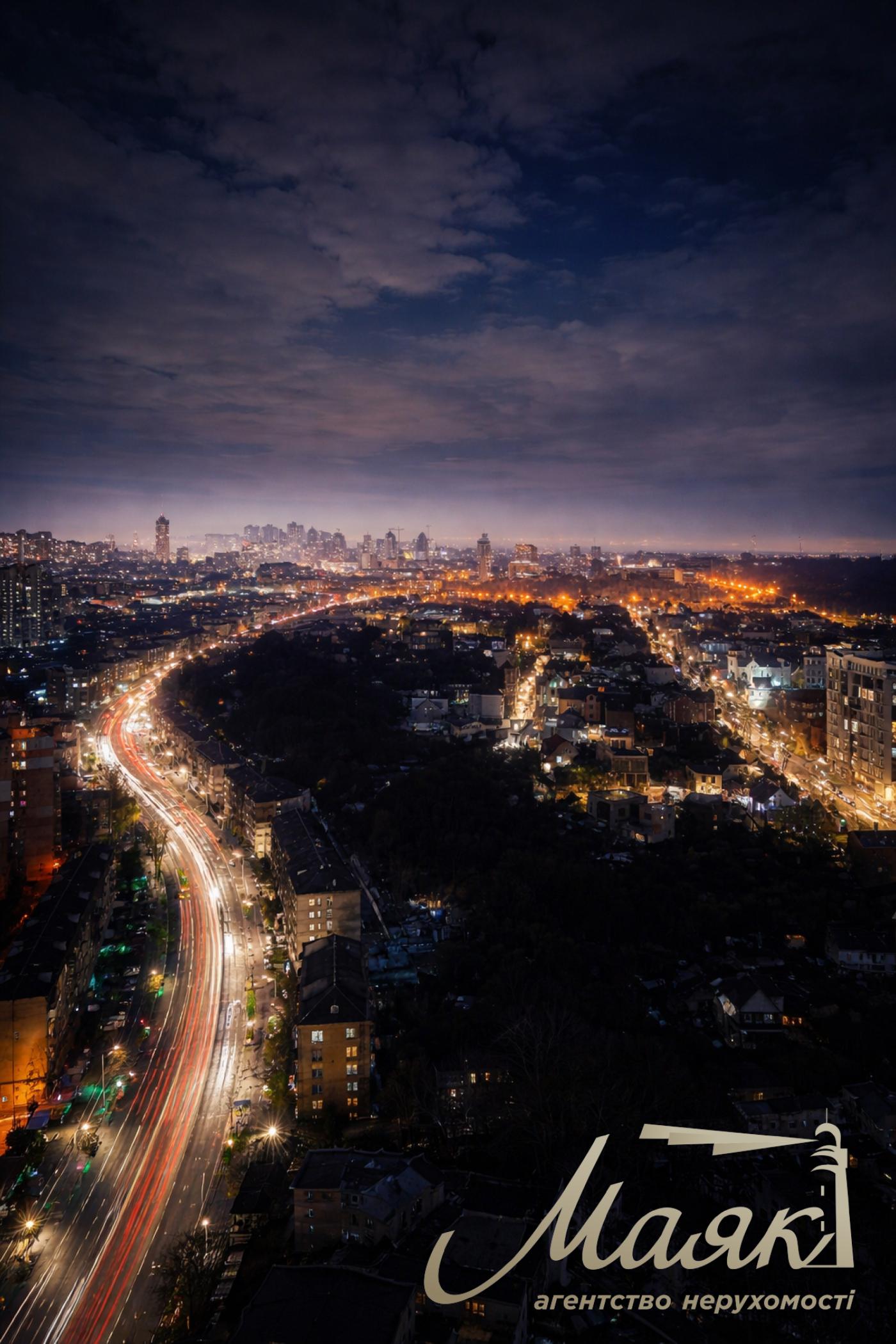 Продаж 3-х кімнатної квартири в ЖК Новопечерська Вежа