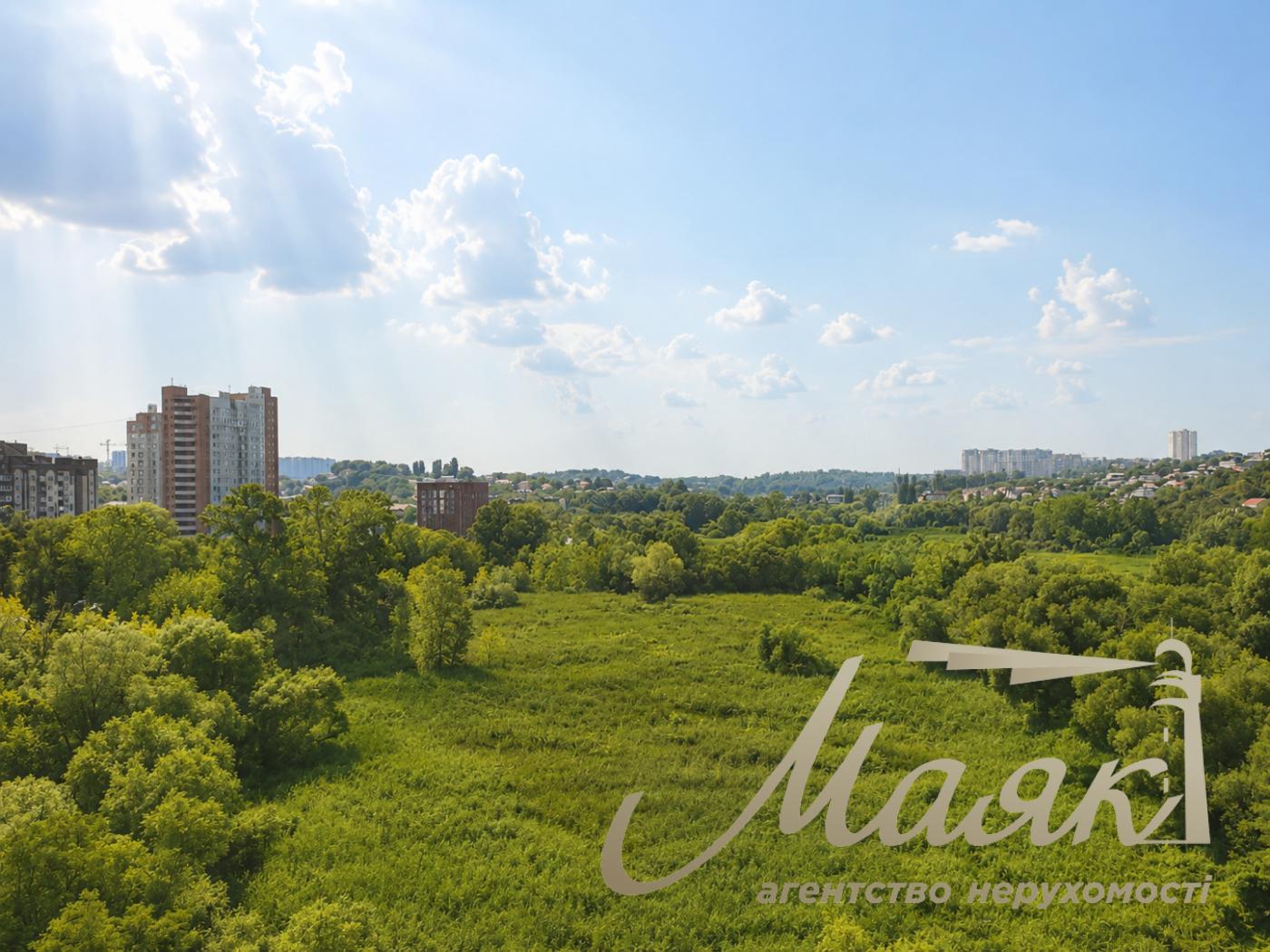 Продажа видовой 1-комнатной квартиры 54,4 м² , ЖК The Lakes , Голосеевский район, Киев,по адресу переулок Ясиноватский, 11.