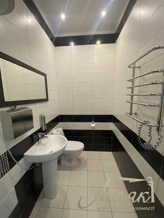 Furnished office for rent at 7 Klovsky Spusk, Pechersky District.
