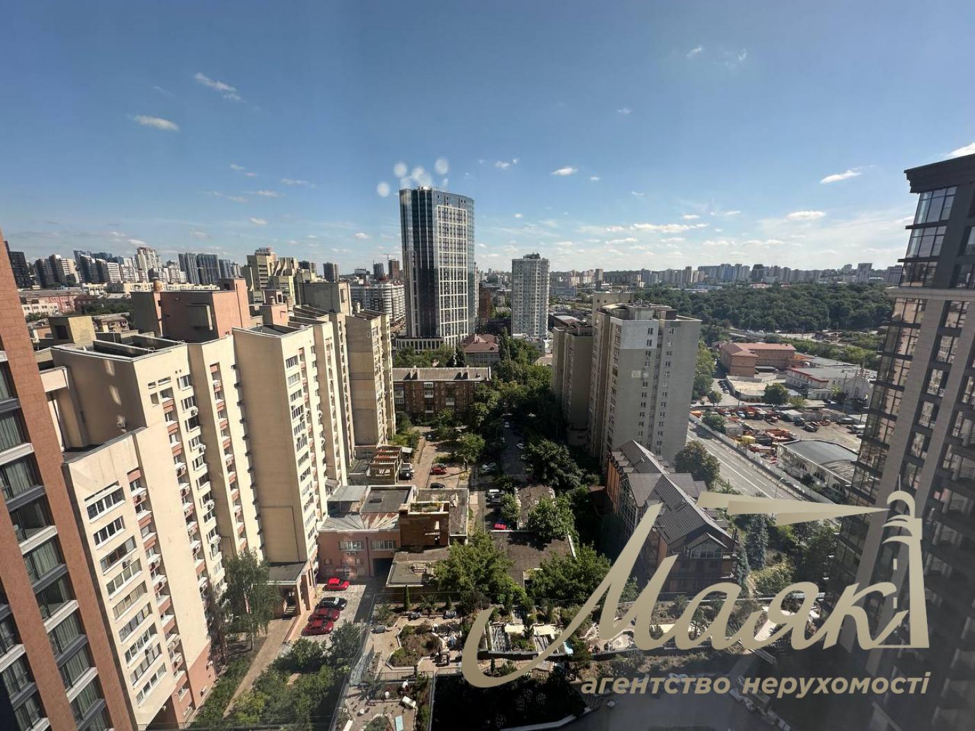 Оренда 2-кімнатної квартири площею 75 м² у ЖК «Atlantic Residences», вул. Антоновича, 118, «Палац України».
