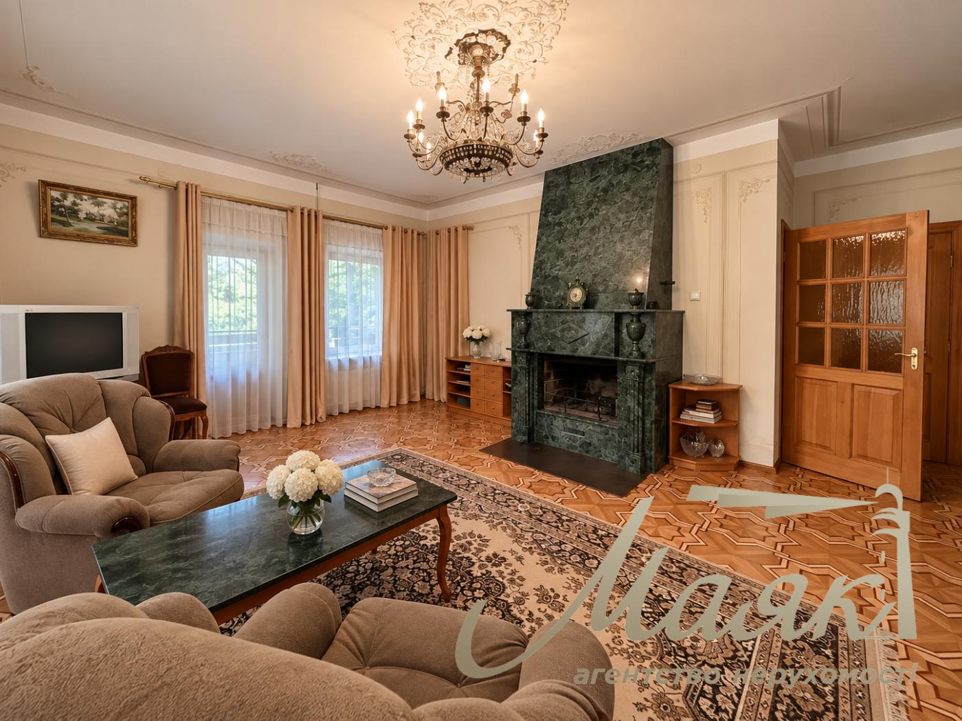For rent: a two-story house in the town of Kozin/Koncha-Zaspa—207.9 m², 18.55 sotok, Anatoliy Solovyanenko Street, Obukhov direction, Kyiv Oblast.