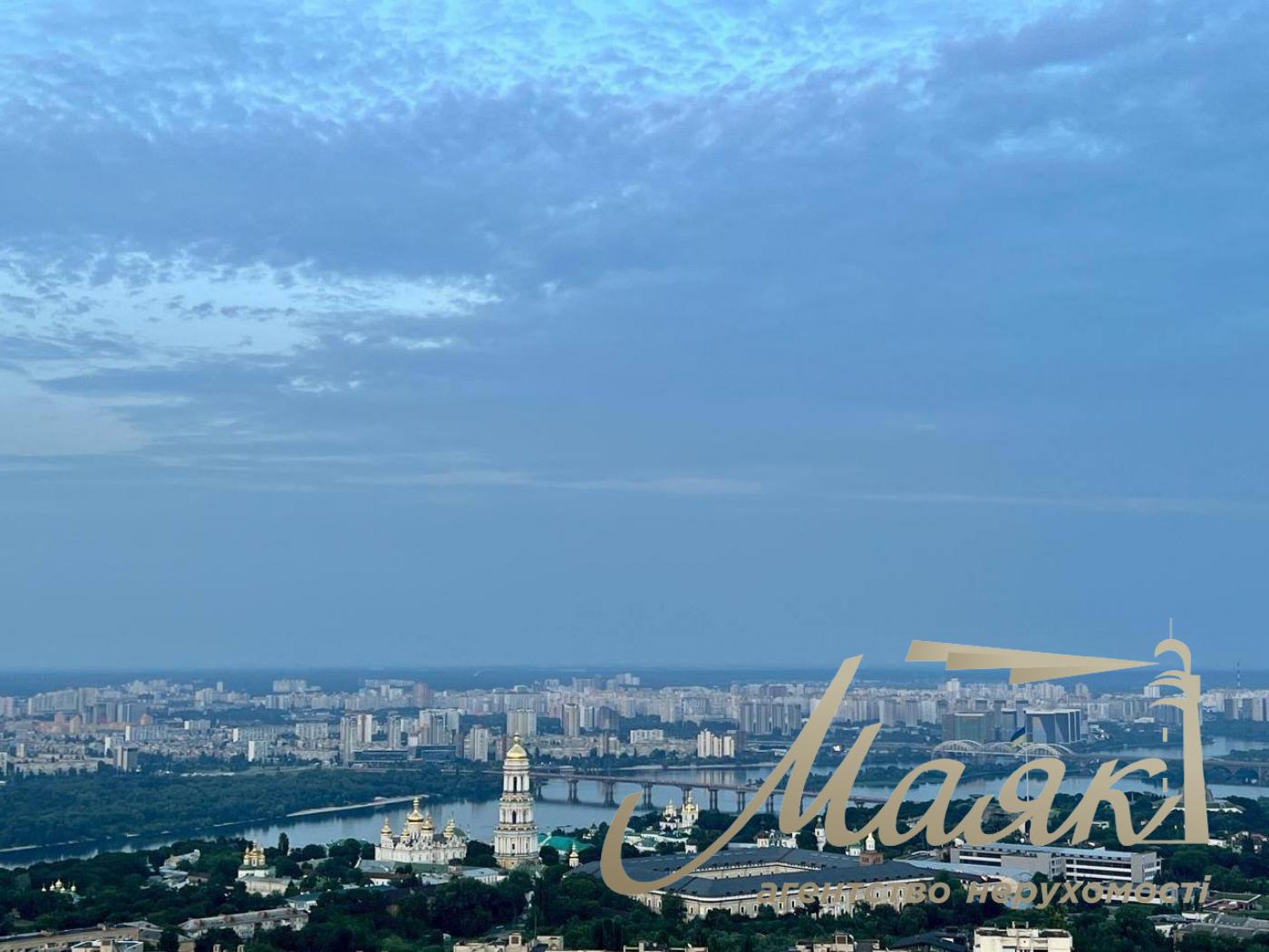 Продаж / Пентхаус 300 м² / Кловський спуск, Печерськ, Київ