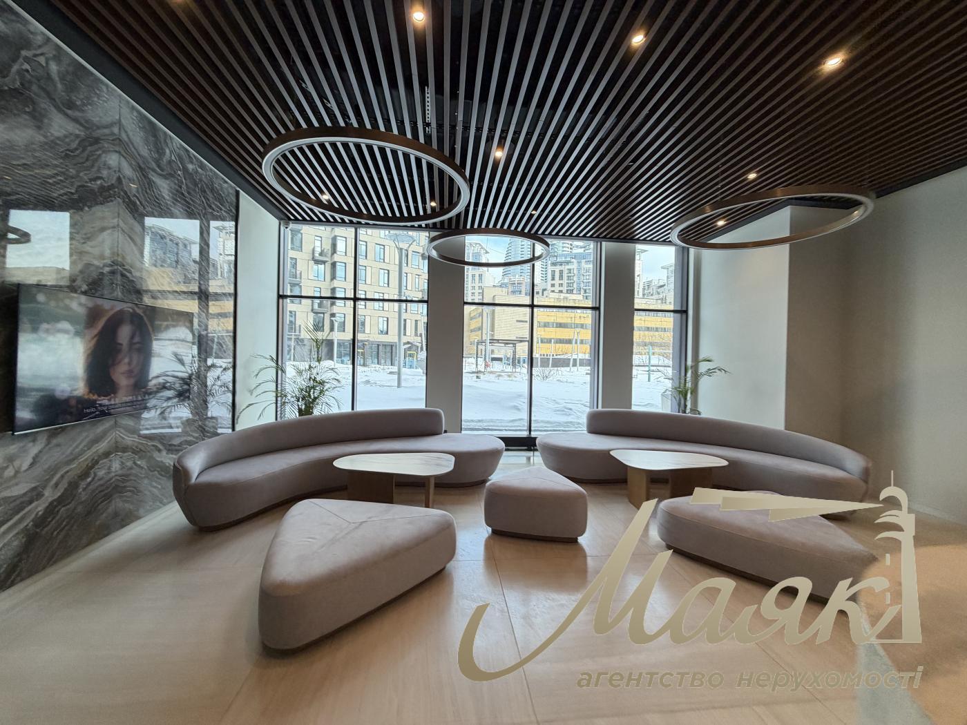 Продаж 3-к квартири в ЖК TRIIINITY, Печерськ, Центр