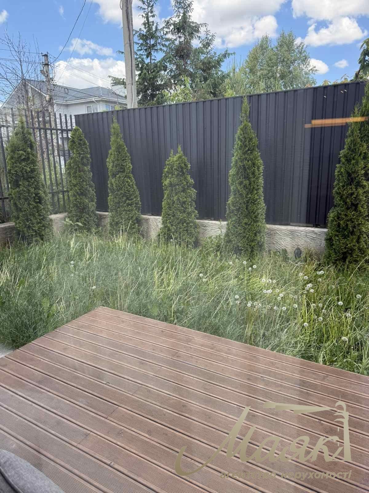 Rent a detached 3-story duplex (125 m²), 15 minutes from Kyiv, private yard, generator, and a terrace on the 3rd floor in the village of Hatne, Kyiv-Sviatoshynskyi District