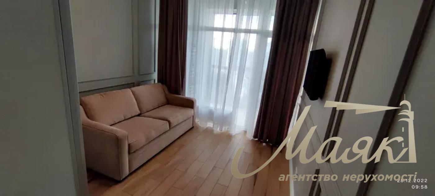 Оренда 3-х кімнатної квартири ЖК "Квартет"