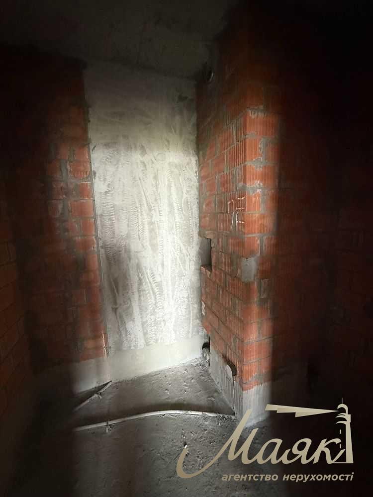 For sale 3k apartment 90m2 LCD Slavutich 2.0