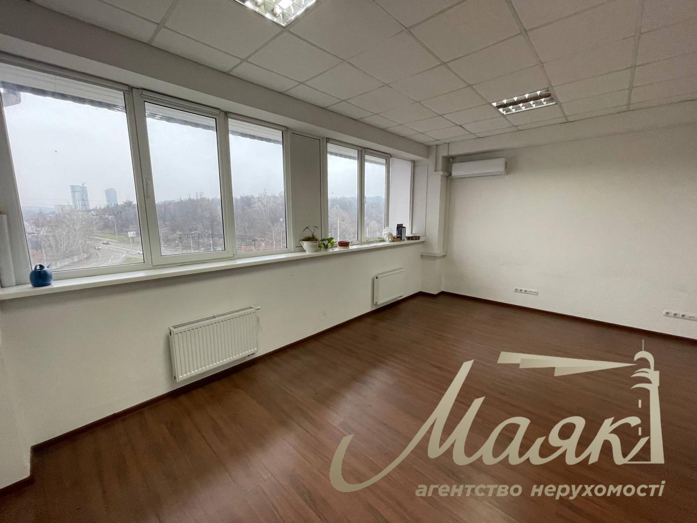 Оренда офісу 63м2 БЦ Либідь вул Каземіра Малевича 86п Печерський район Либідська