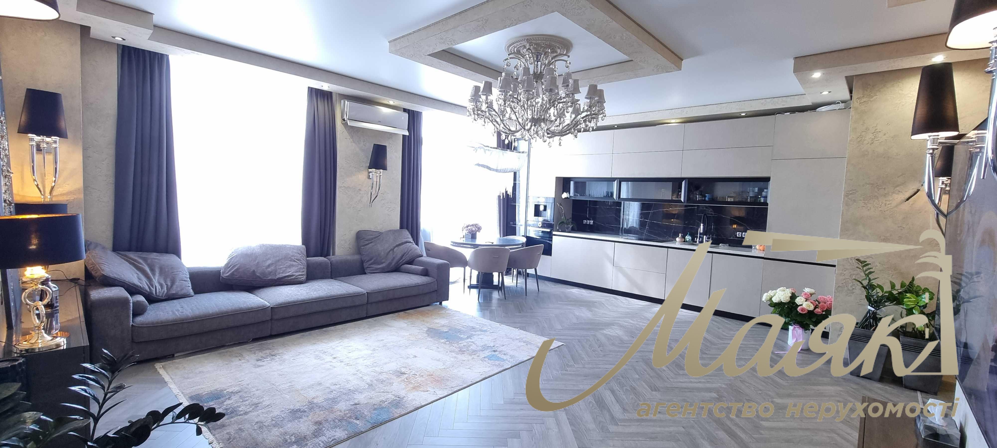 Rent 3-bedroom apartment Novopecherskie Lipki, Pecherskyi