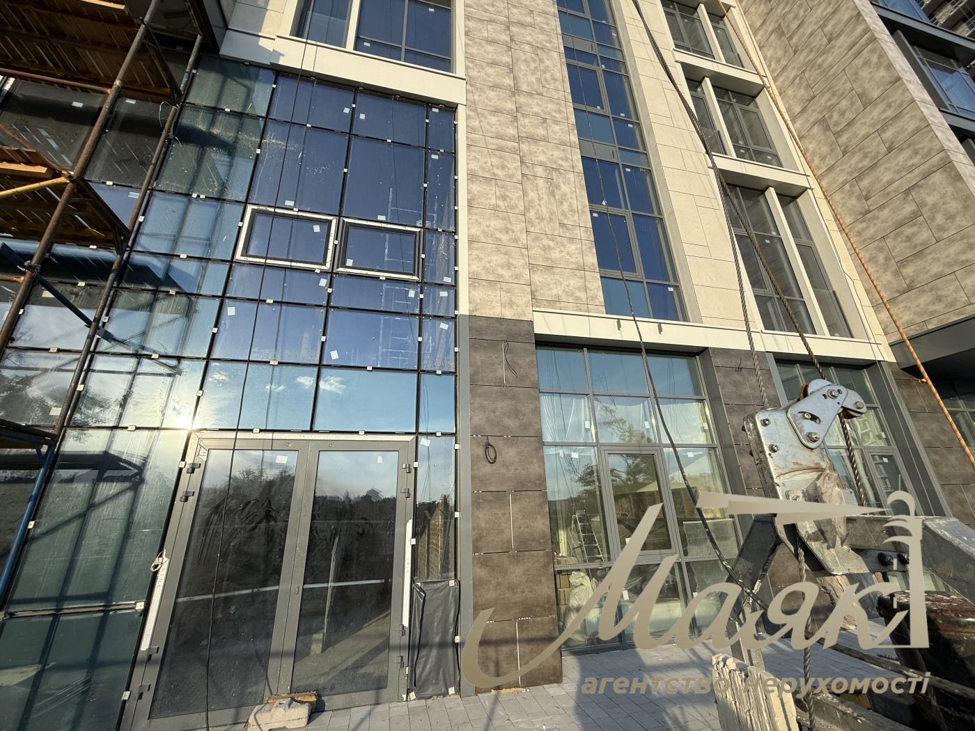 Sale of a facade room in Residential Complex Novopecherskie Lipki, Kyiv