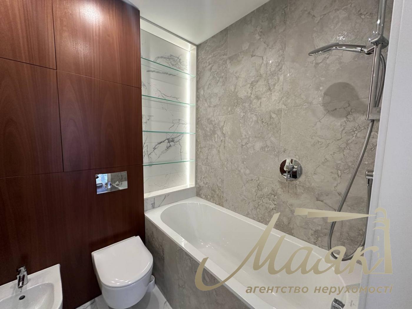 Аренда 3-х комнатной квартиры в ЖК Французский квартал 2, ул. Предславинская, Печерский район.