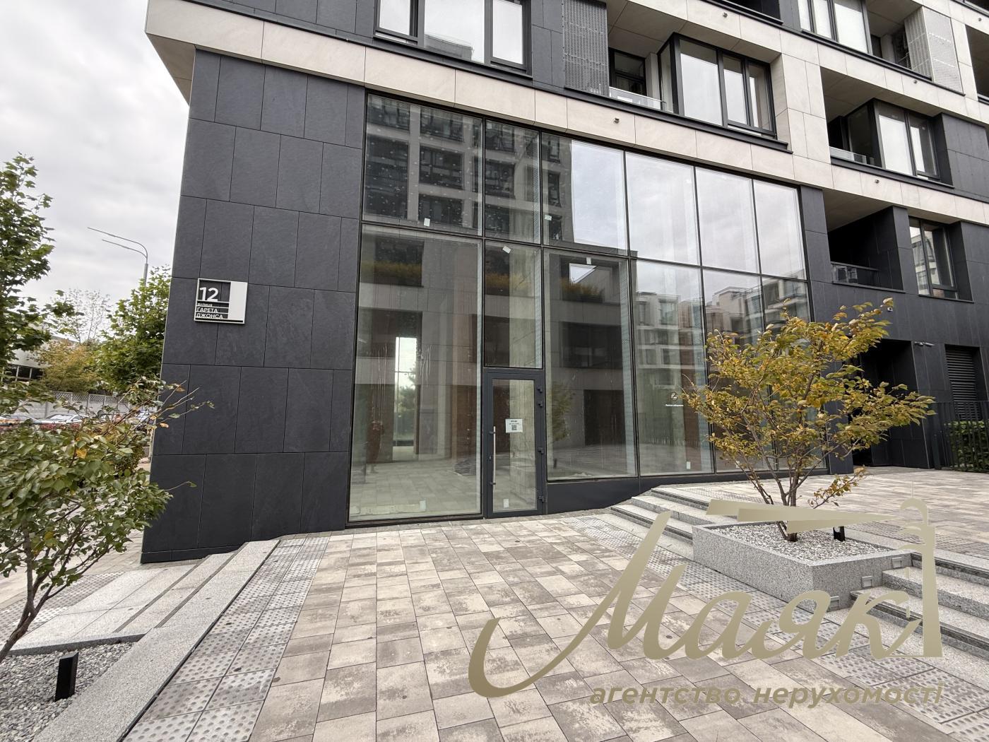Продаж фасадного комерційного приміщення 22 м² в UNIT.Home, вул. Гарета Джонса/Сім'ї Хохлових, Шевченківський район.