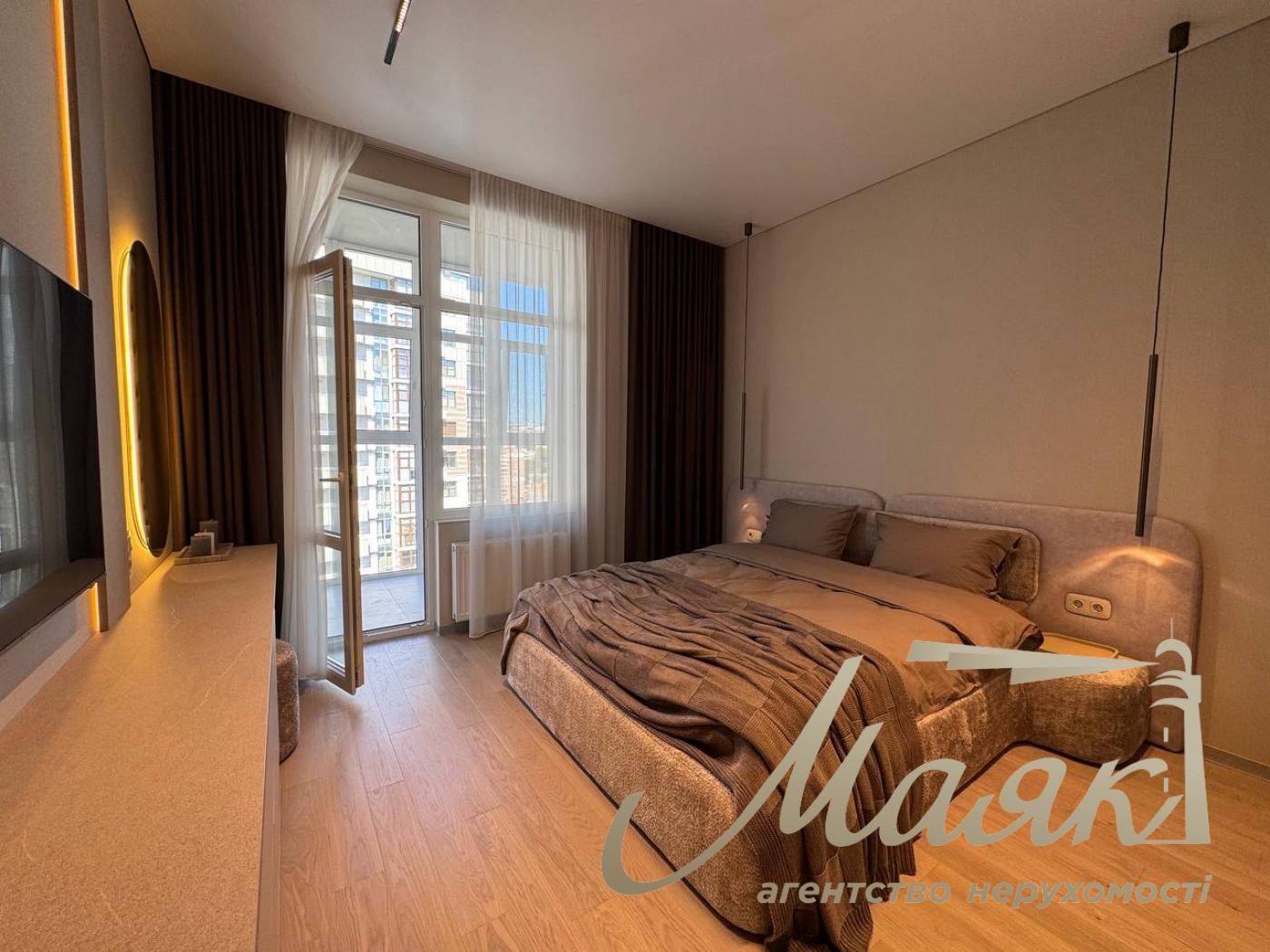 Продажа 3к квартиры 86м2, Новопечерские Липки