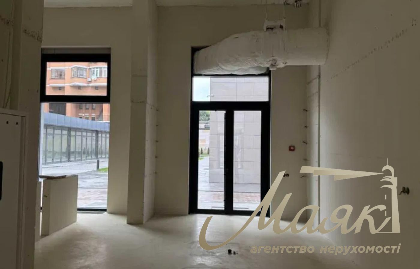 Rent a facade room 118m2 in the LCD "Yaroslavov Grad" Golden Gate