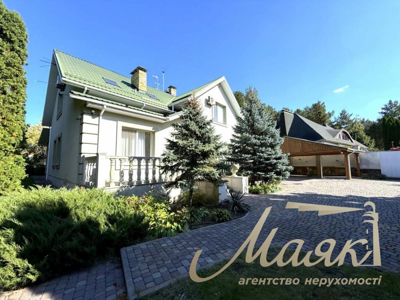 Оренда 2-х поверхового будинку 340м2, Козин