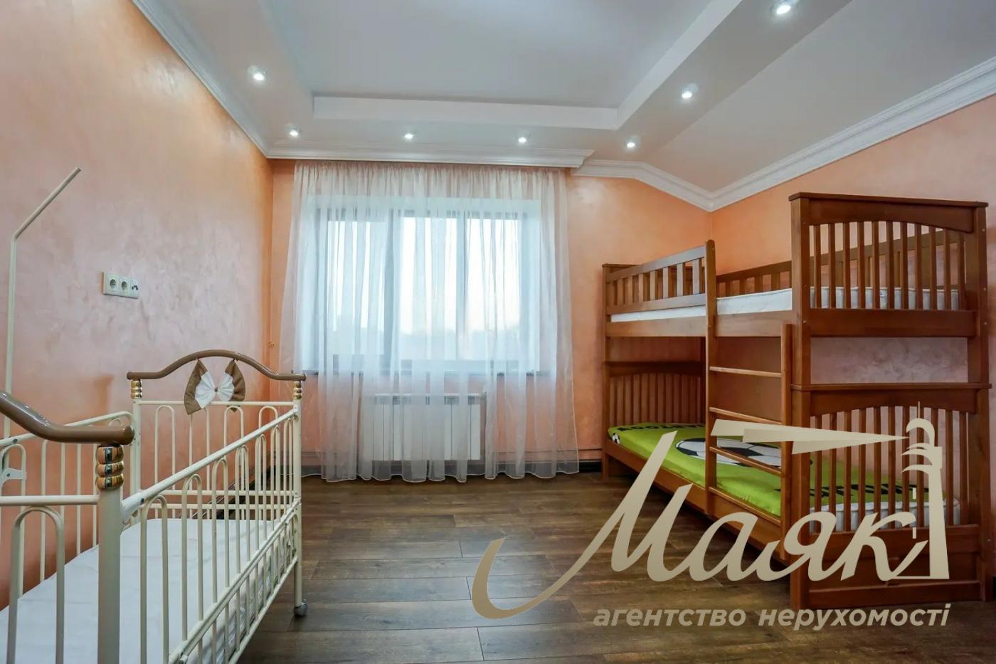 Продажа Дома 275м2 ул. Мечникова, Борисполь