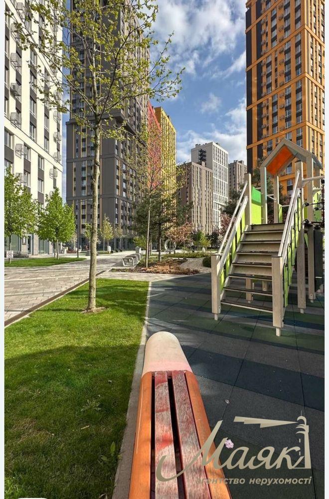 Оренда фасадного приміщення 37 м² з ремонтом ЖК "Svitlo Park" ул. Столичне Шосе 1 м. Видубичі Голосіївський район