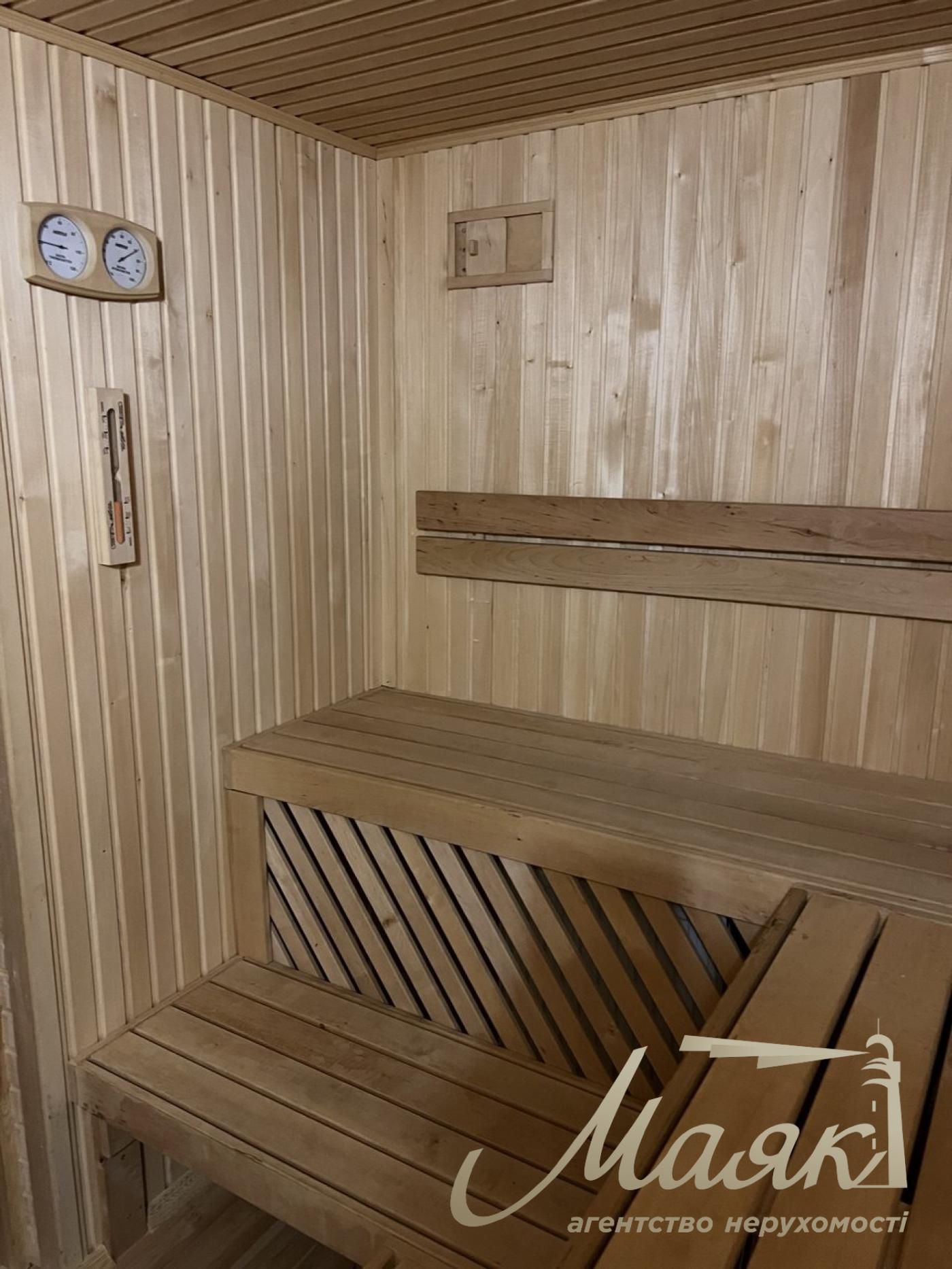 Продаж будинку на воді площею 200 м², 7 соток, Рів'єра-Золоче, Бориспільський район