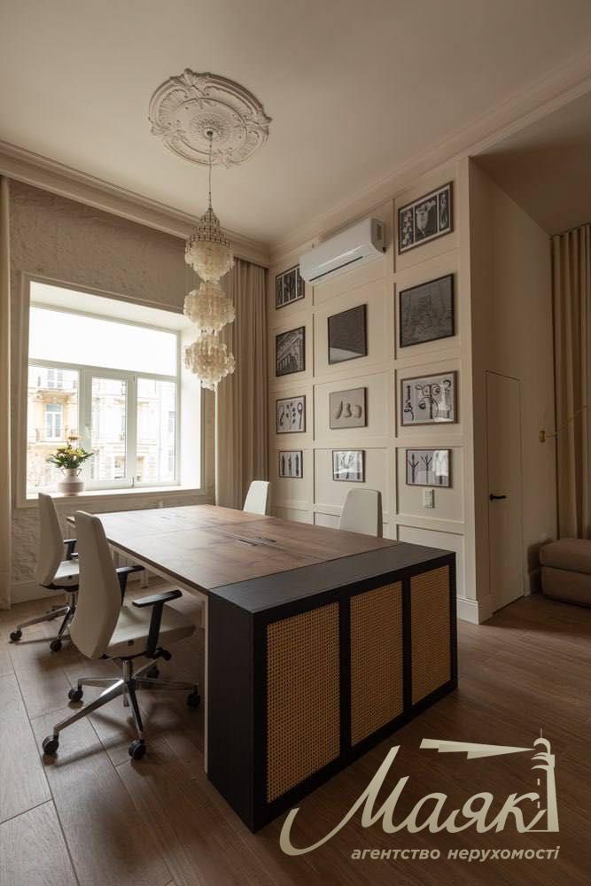 Office for rent in the center, Saksaganskogo str.