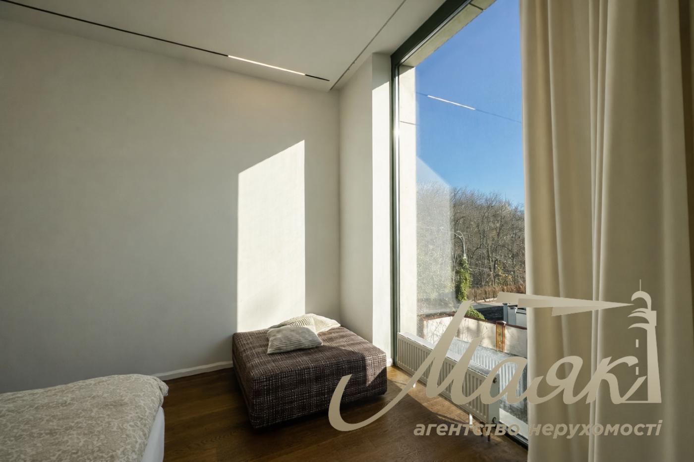 Продаж 4-кімнатної квартири з терасою в ЖК Hidden, Печерськ